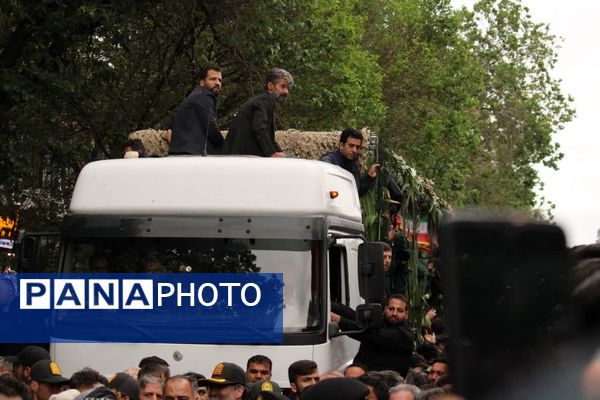 مراسم تشییع شهدای خدمت در تبریز 