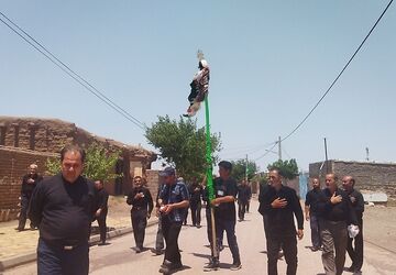 آیین علم گردانی در روستای حسن آباد بلهر 