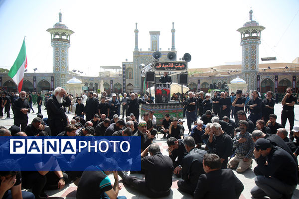 عزاداری تاسوعای حسینی(ع) در حرم حضرت معصومه(س)