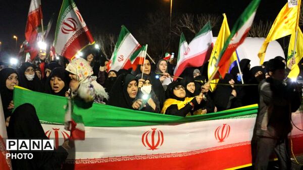 همه برای ایران؛در میدان نبرد می‌آییم
