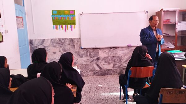 حضور راهبر آموزش و پرورش شهرستان خلیل‌آباد در آموزشگاه فرهنگ 