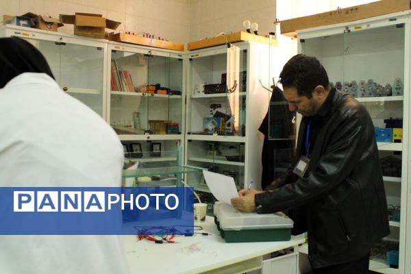 برگزاری مسابقات آزمایشگاهی دانش آموزی استان چهارمحال و بختیاری به میزبانی شهرستان بن 
