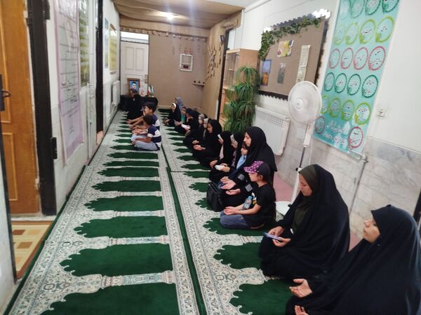 قرائت زیارت عاشورا در کانون شهید توافقی فاروج