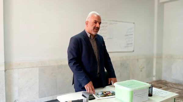 ارتقای مشارکت اولیا و مربیان در هنرستان حضرت زهرا (س) بن