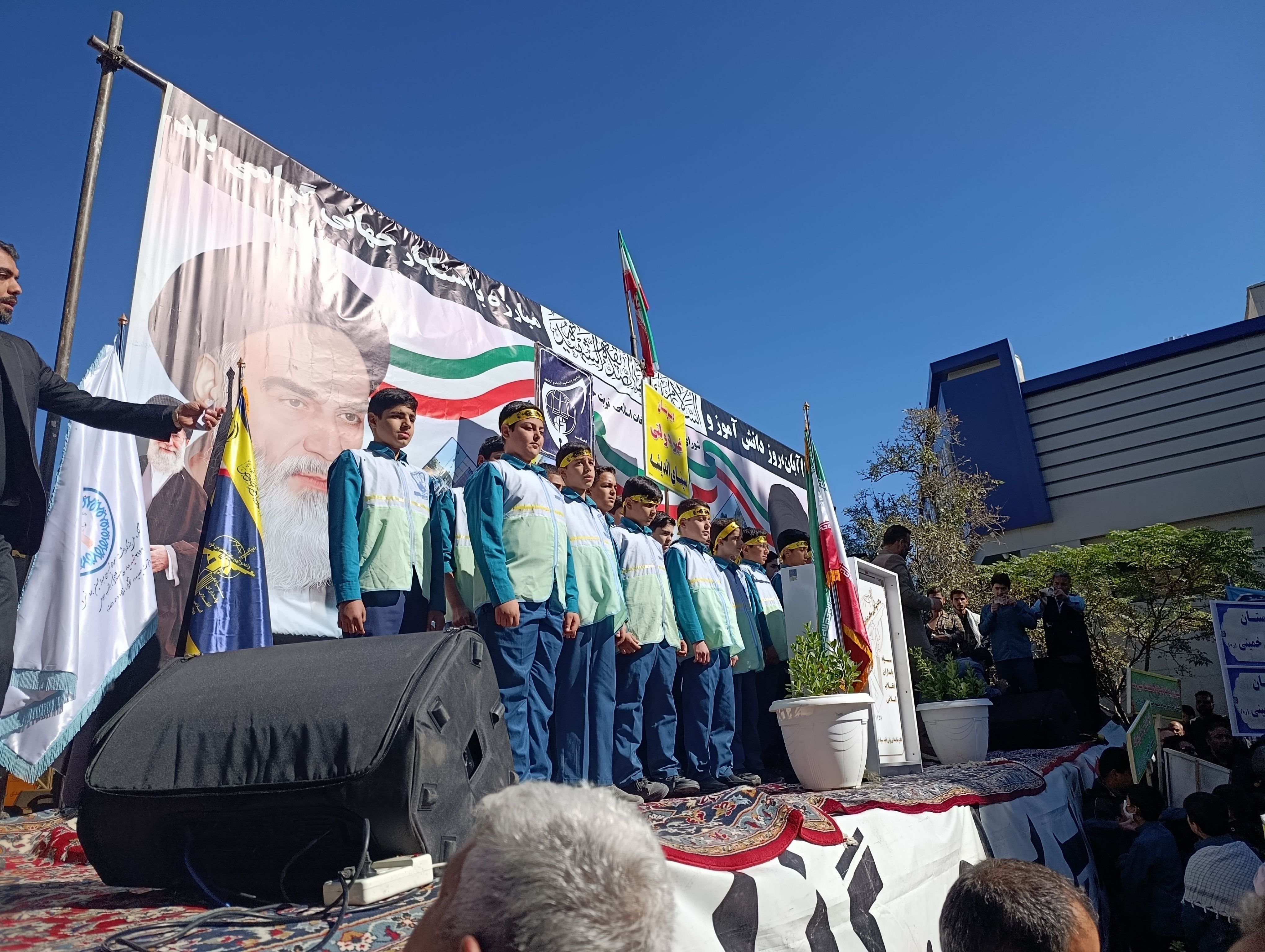 فریاد استقلال و آزادی در طنین ۱۳ آبان در تربت حیدریه