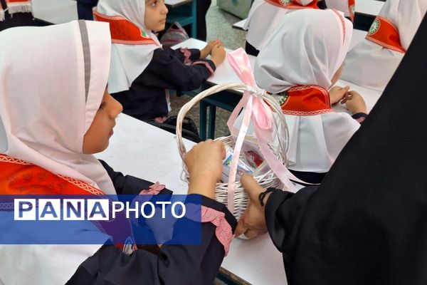  افتتاحیه‌ پایگاه تابستانی و برگزاری طرح حامی در مدرسه هدی ۱