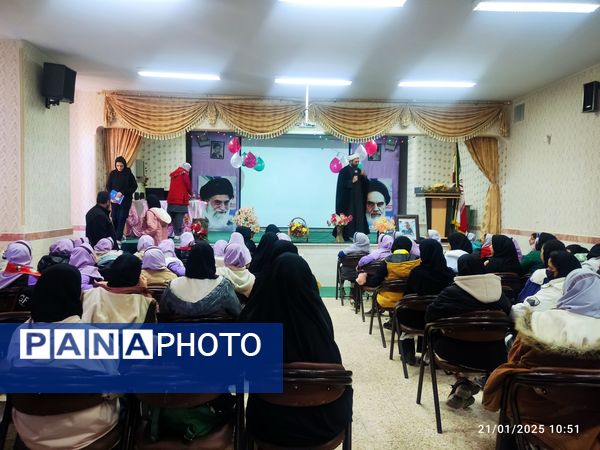 مراسم بزرگداشت نماز در اسفرورین 