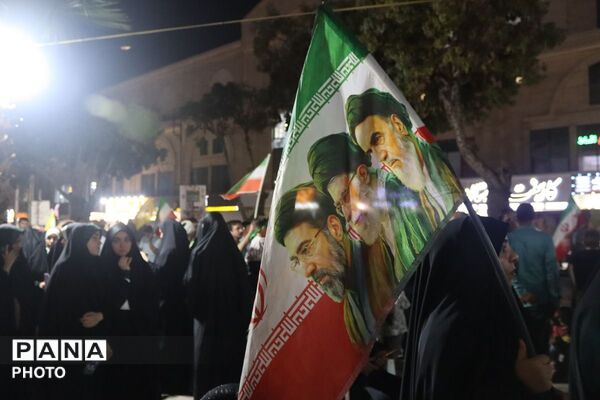 رزمایش اقتدار با حضور گردان‌های جانفدا در نسیم‌شهر