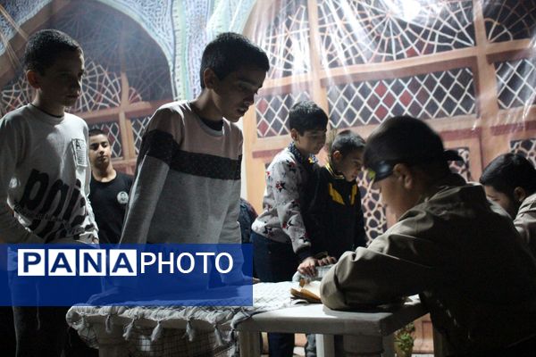 بازدید دانش‌آموزان بسیجی از نمایشگاه بزرگ قله افتخار 