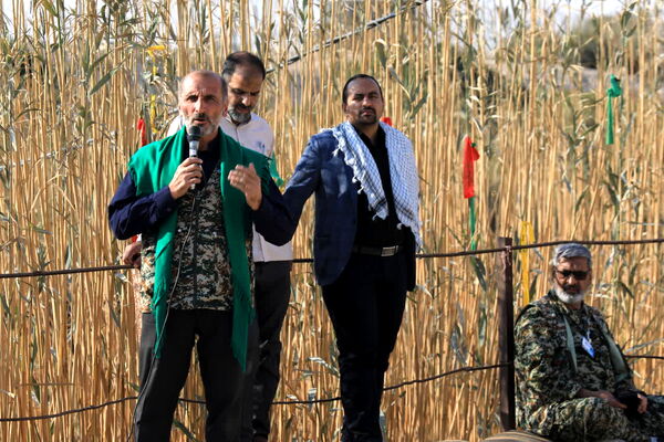 حال و هوای دختران هنرستانی قم در بازدید از یادمان‌های عملیاتی جنوب کشور