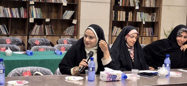 نشست خبری رئیس هیات امنا و مدیر روابط عمومی آستان حضرت سلطانعلی(ع) و اصحاب رسانه
