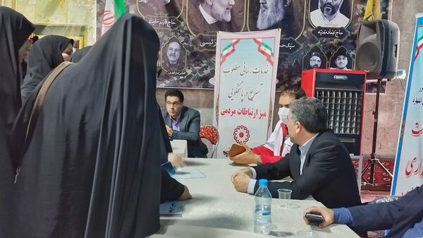 برپایی میز خدمت نماینده مردم اشتهارد در مصلی شهرستان اشتهارد