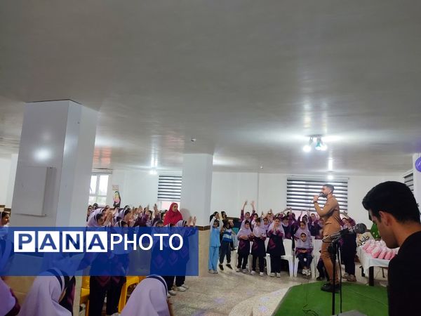 جشن فرشته‌ها در دبستان هدایت بابلسر