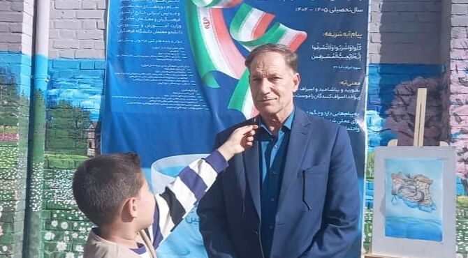زنگ بیست‌وششمین پرسش مهر رئیس جمهور در مدارس کرمانشاه