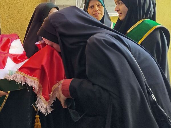 مدراس شهرستان قدس میزبان پرچم حرم امام حسین (ع) و شهید گمنام 