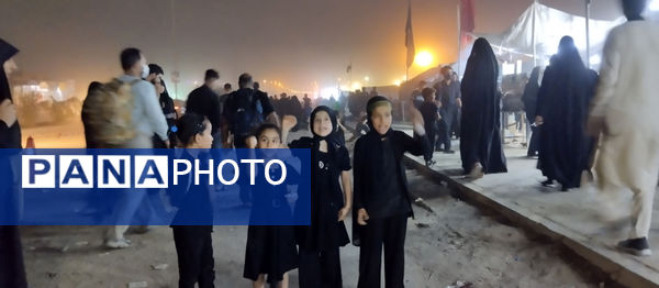 کودکان در پیاده‌روی نجف تا کربلا