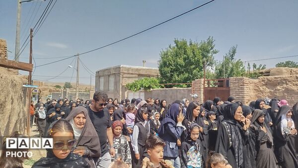 مراسم عزاداری در روز عاشورا همراه با حضور پر شور مردم روستای شوریاب