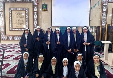 جشن دلنشین پایان دوره دانش‌آموزان قرآنی در البرز
