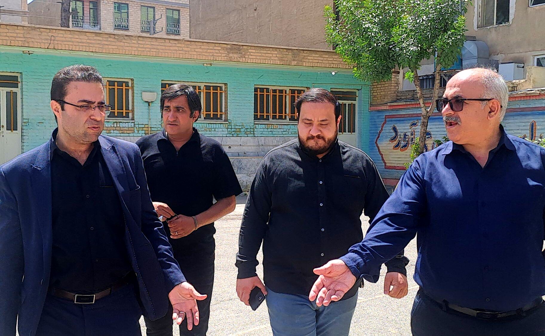 مدرسه شهدای روزنامه اطلاعات؛ میزبان زائران شهید امت