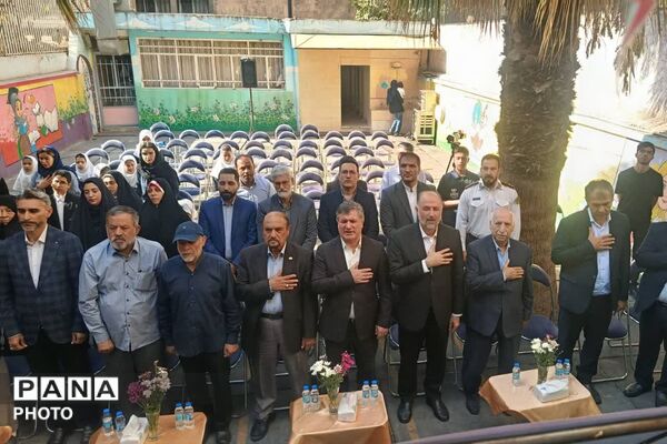 خشت‌گذاری دبستان نوید تهران
