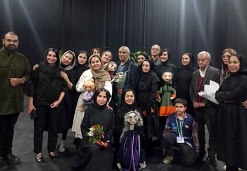 نمایش عروسکی «چهچه چلچله چهل گیس» در تماشاخانه استاد لایق روی صحنه رفت 