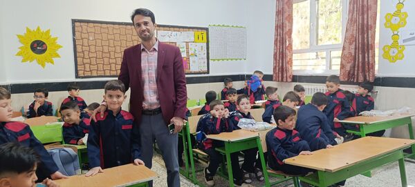 حضور دانش‌آموزان ابتدایی در استان خراسان شمالی 