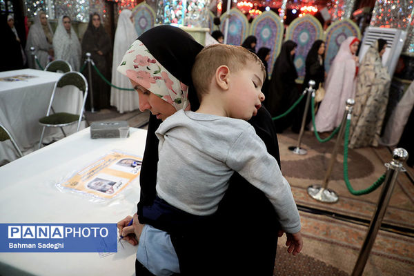 مرحله دوم انتخابات چهاردهمین دوره ریاست‌ جمهوری در آستان امامزاده صالح(ع)