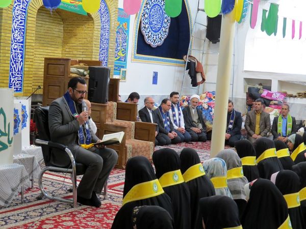بازدید قائم‌مقام سازمان دانش‌آموزی از اعتکاف دانش‌آموزان پیشتاز اسفراین