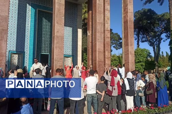 به مناسبت هفته سعدی شیرازی 