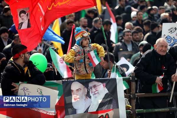 سخنرانی رئیس جمهوری در راهپیمایی ۲۲ بهمن ۱۴۰۳
