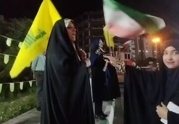  تجمع شبانه اهالی پردیسان قم در میدان شهرداری