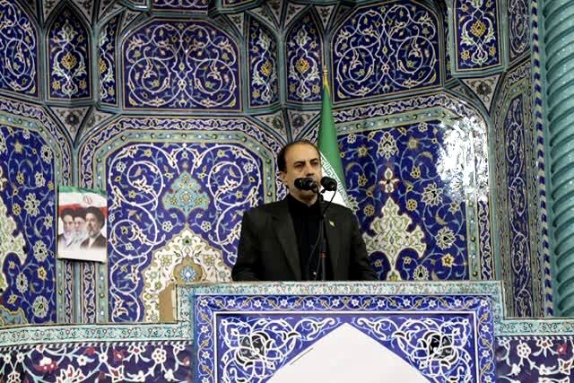فرهنگیان سنگربانان استوار مدرسه و خیابان هستند
