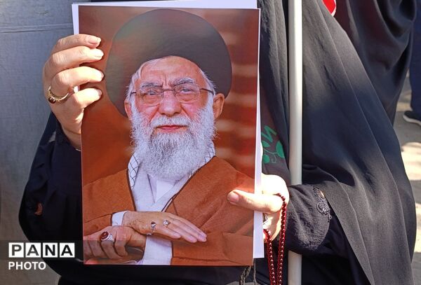 حضور مردم و دانشجویان مشهد در رزمایش «جان‌فدایان مشهدی»