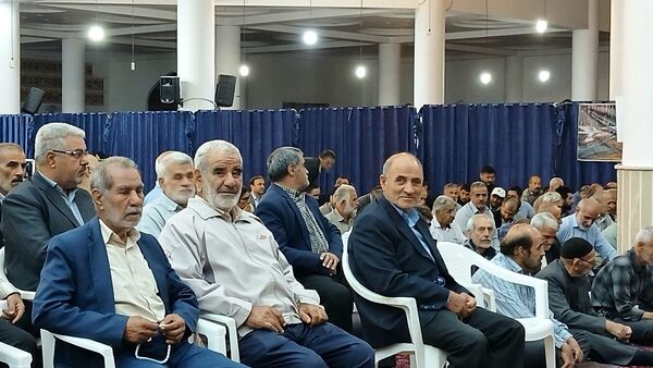 برگزاری آیین باشکوه گرامیداشت هفته دفاع مقدس در مصلی نظرآباد