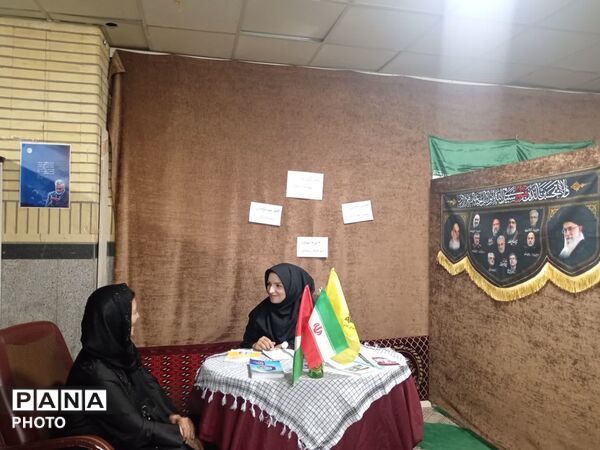 میز خدمت در هفته سلامت وجمعیت به یاد شهدای خدمت