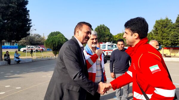 مانور سراسری زلزله در دبستان یکتا شهرستان قائمشهر