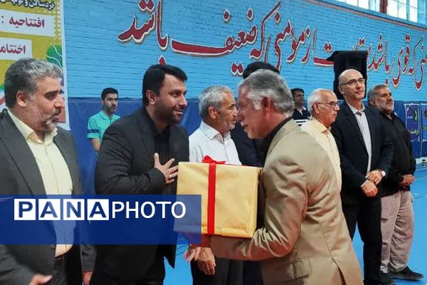 افتتاحیه المپیاد ورزشی دانش‌آموزی در شهرستان ورامین