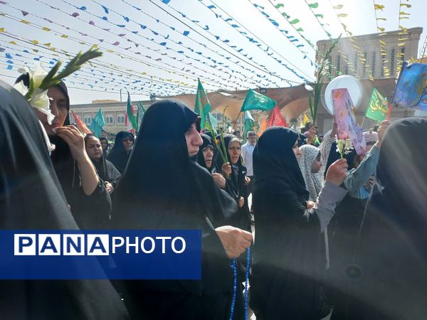 کاروان نمادین سالروز ورود حضرت معصومه(س) به قم 