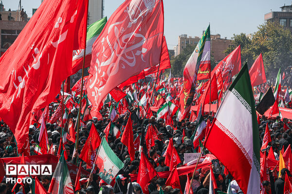تشییع پیکر رهبر شهید انقلاب در مشهد مقدس-۲