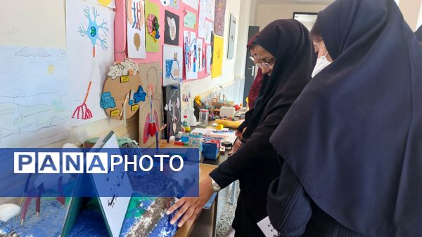 برگزاری روز آزمایشگاه در دبیرستان زینبیه فین