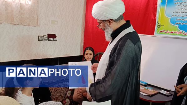 بازدید امام جمعه کاشمر از کلاس های اوقات فراغت