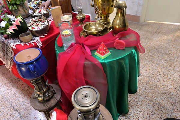 از انار تا لبخند؛ یلدای دانش‌آموزی