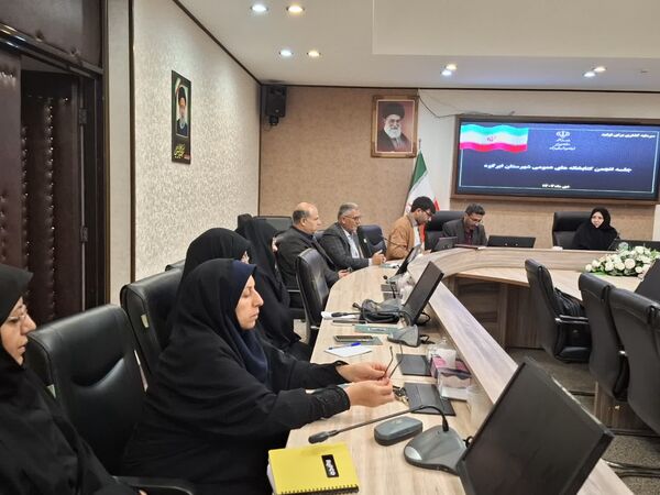 جلسه انجمن کتابخانه‌های عمومی شهرستان ابرکوه