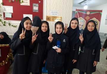 شورای دانش‌آموزی برای ایران برای مدرسه