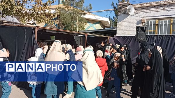 مراسم شهادت حضرت زهرا(س) در مدرسه سمیه کاشمر