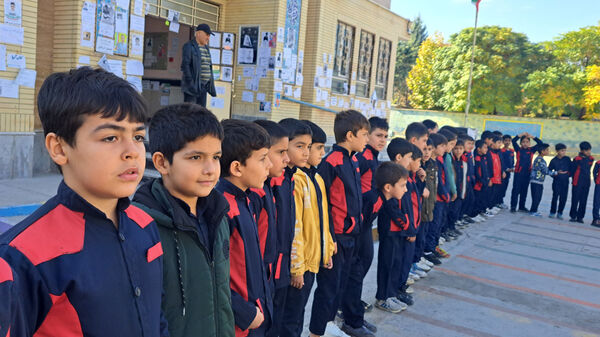انتخابات شورای دانش‌آموزی دبستان معلم آشخانه 