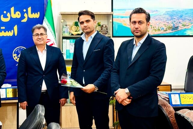 بازدید مدیرکل آموزش و پرورش استان به‌مناسبت سالروز تاسیس سازمان دانش‌آموزی