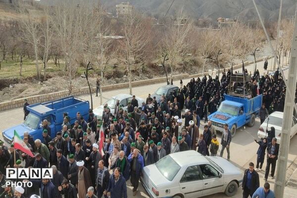 حضور گرم دانش آموزان و کودکان در اجتماع خودجوش شهر بار