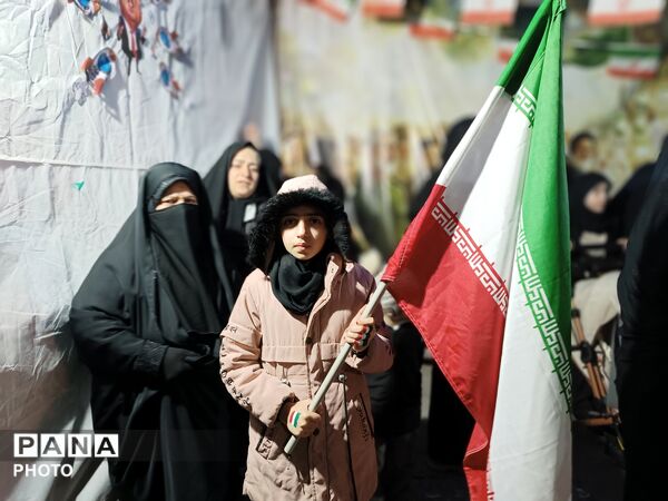 موکبِ کودک و نوجوانان در تجمعات شبانه شهر فارسان