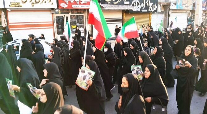 کمیجان، یکصدا در سوگ رهبر شهید